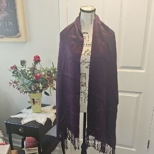 Pasmina Purple Fringed Wrap Scarf with Rose Brooch Accent Pin